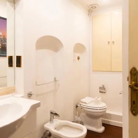 La Dolce Silla - Al Vaticano,via Silla 91 公寓