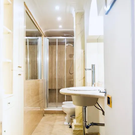 La Dolce Silla - Al Vaticano,via Silla 91