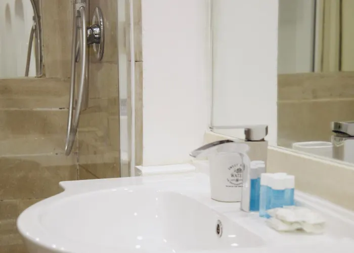 La Dolce Silla - Al Vaticano,via Silla 91 *